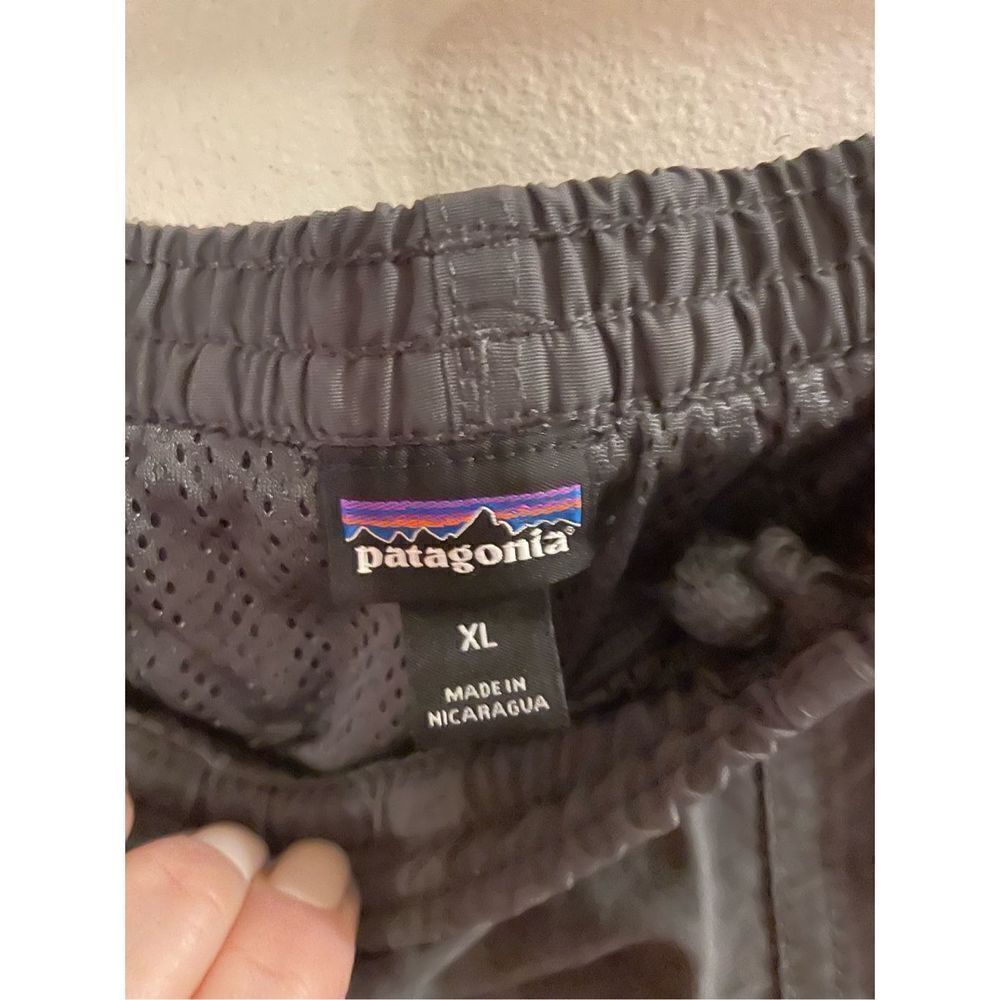 Sold   - Picture 3 of 4